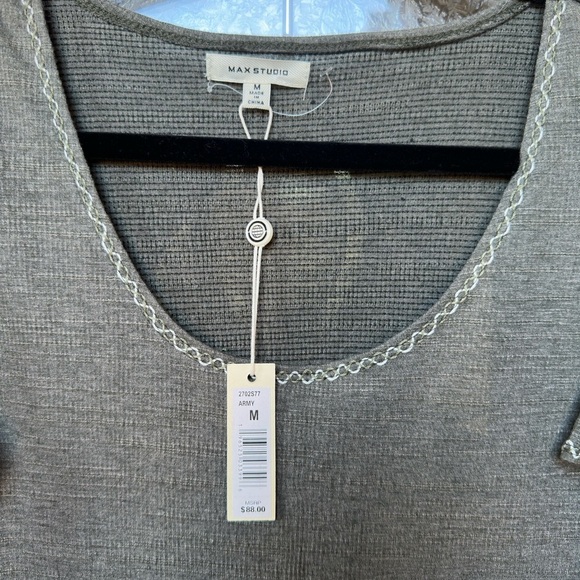 Gray Ruffled Sleeve Top - Picture 2 of 7